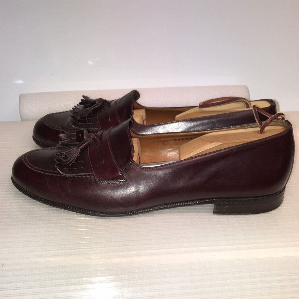 👉Sold👈Salvatore Ferragamo Burgundy Tassel Loafer